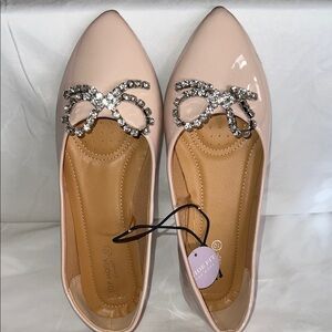 TOP Moda Nude Rhinestone Bow Flats